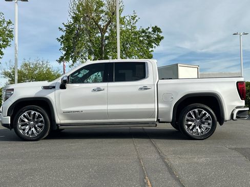 Used 2022 GMC Sierra 1500 Denali w/ Denali Reserve Package image 7