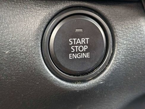 Used 2025 MAZDA CX-50 AWD 2.5 S w/ Preferred Package image 27