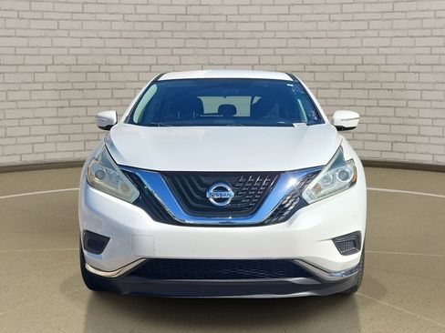 Used 2015 Nissan Murano S image 2