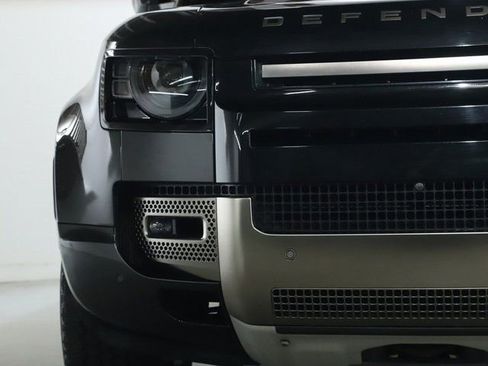 Used 2021 Land Rover Defender 110 X image 41