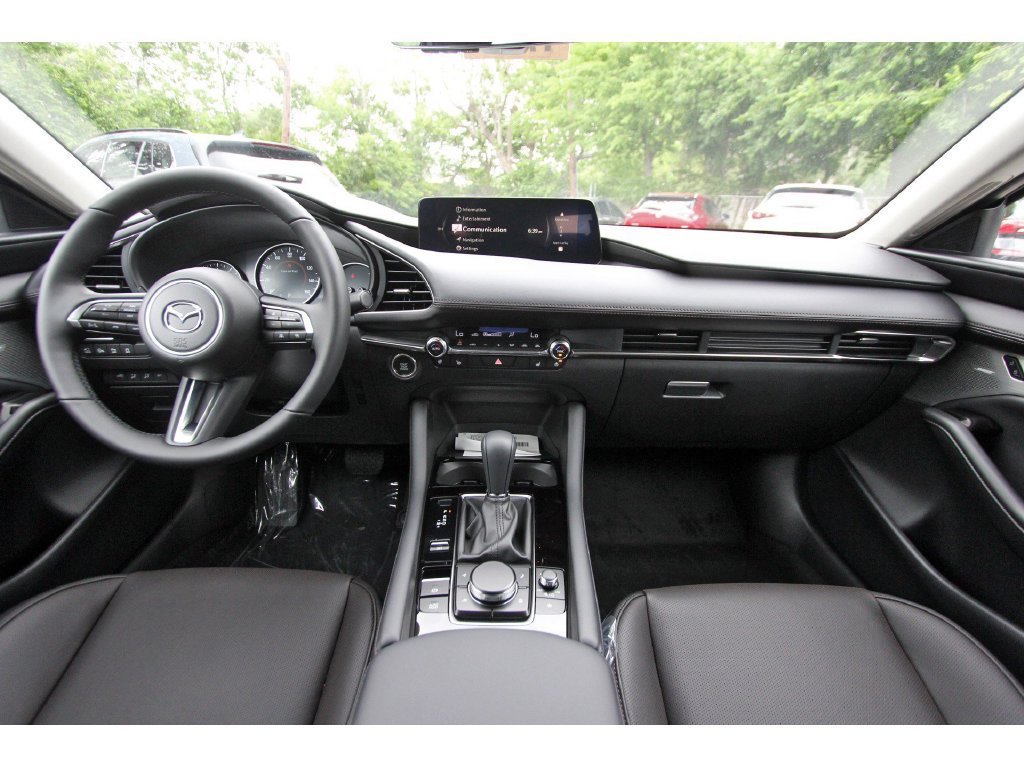 New 2026 MAZDA MAZDA3 2.5 Turbo Sedan w/Premium Plus AWD/4WD image 9