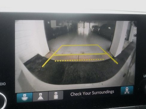 Used 2024 Honda CR-V EX image 25