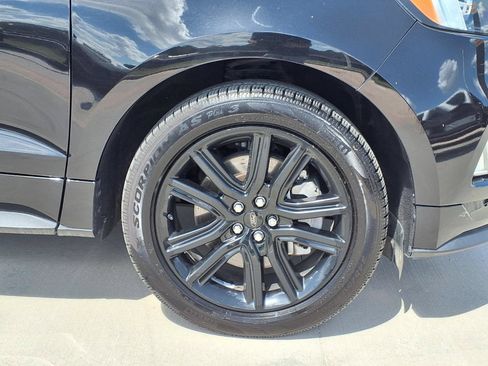 Used 2023 Ford Edge ST-Line AWD/4WD image 10