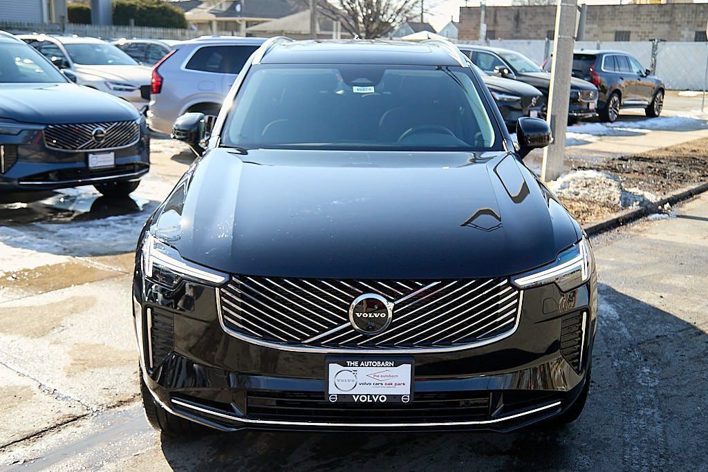 New 2026 Volvo XC90 B6 Plus w/ Protection Package Premier AWD/4WD image 5