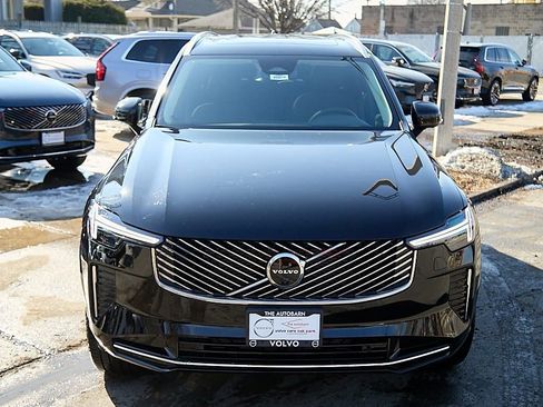 New 2026 Volvo XC90 B6 Plus w/ Protection Package Premier image 5