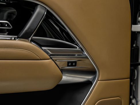 Used 2023 Land Rover Range Rover SE image 80