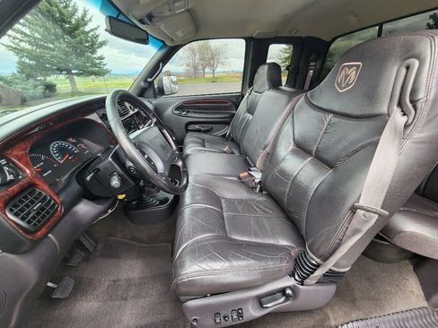 Used 2001 Dodge Ram 2500 Truck 4x4 Quad Cab image 24