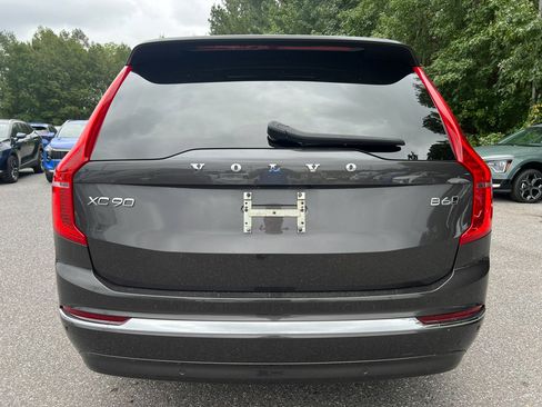 Used 2023 Volvo XC90 B6 Plus w/ Protection Package image 4