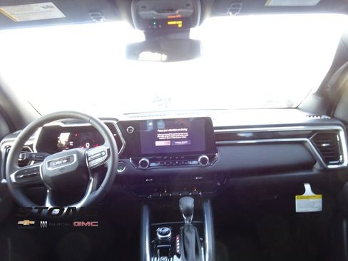 New 2026 GMC Canyon Elevation w/ Convenience Package image 24