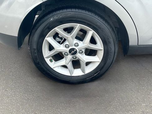 Certified 2024 Kia Soul LX w/ Option Group 015 FWD image 28