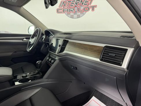 Used 2022 Volkswagen Atlas SE AWD/4WD image 12