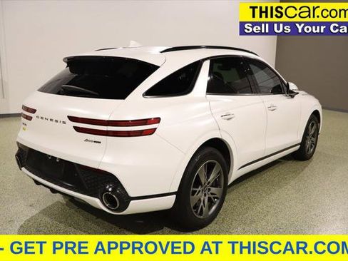 Used 2023 Genesis GV70 3.5T Sport image 7