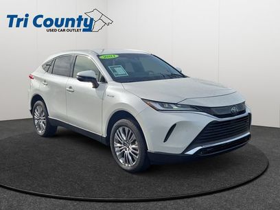 Certified 2021 Toyota Venza XLE w/ Softex Package