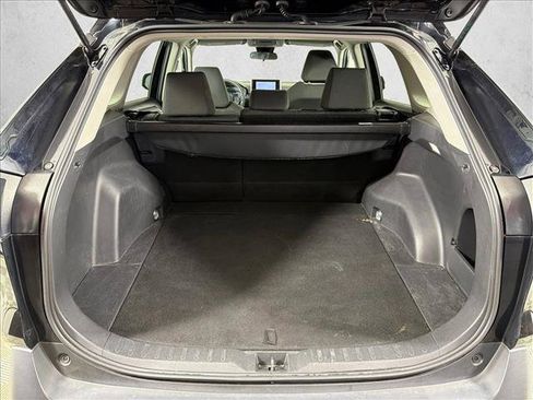 Used 2025 Toyota RAV4 XLE FWD image 18