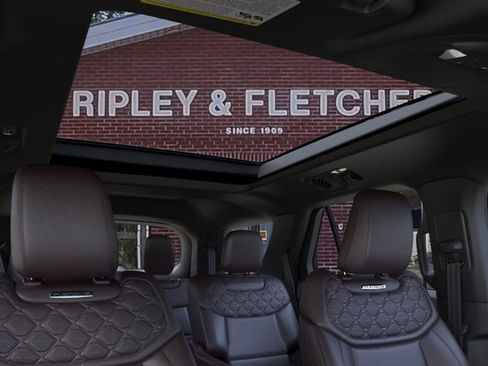 New 2026 Ford Explorer Platinum w/ LUX Leather Package image 22