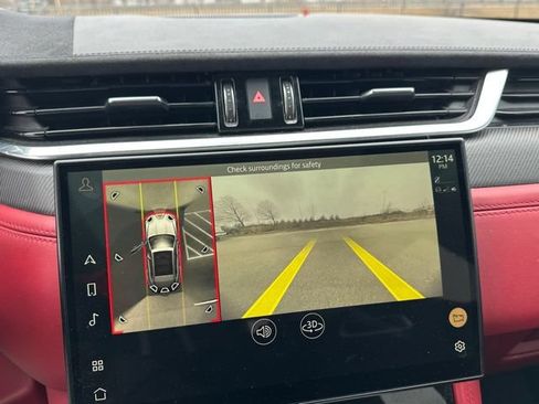 Used 2023 Jaguar F-PACE SVR AWD/4WD image 21