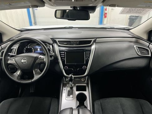 Used 2021 Nissan Murano SV image 10