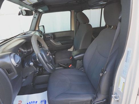 Used 2016 Jeep Wrangler Unlimited Sport w/ Trailer Tow Group image 18