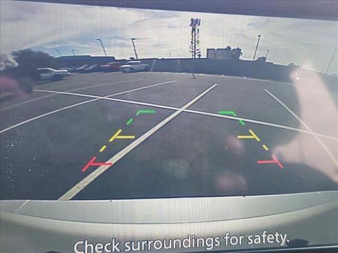 Used 2024 Nissan Rogue S image 13