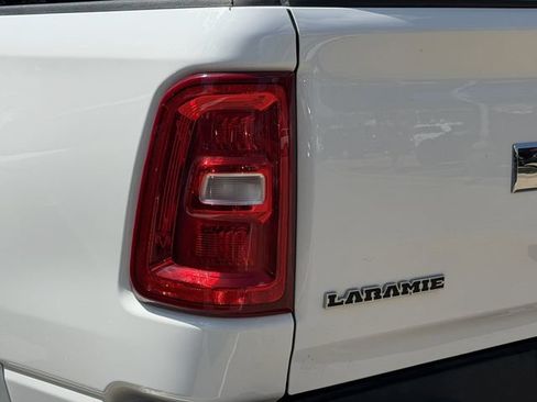 Used 2025 RAM 1500 Laramie AWD/4WD image 7
