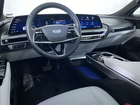 Certified 2024 Cadillac Lyriq Luxury w/ LPO, Floor Liner Package image 2