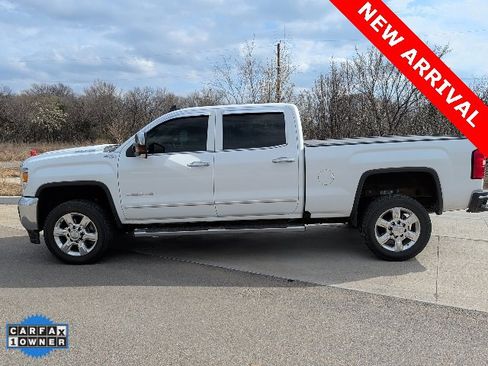 Used 2018 GMC Sierra 2500 SLT w/ Duramax Plus Package image 7