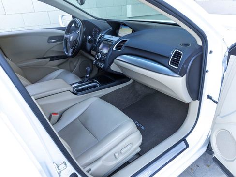 Used 2016 Acura RDX AWD w/ Advance Package image 29