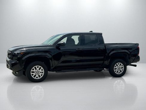 Used 2025 Toyota Tacoma SR RWD image 8