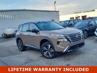 Used 2024 Nissan Rogue SL