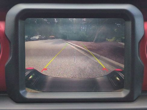 Used 2020 Jeep Gladiator Rubicon image 18