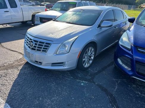 Used 2015 Cadillac XTS Luxury AWD/4WD image 4