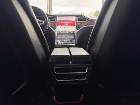 Used 2013 Tesla Model S image 35