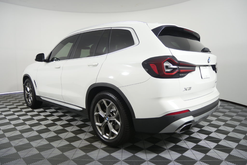 Used 2022 BMW X3 xDrive30i w/ Premium Package AWD/4WD image 6