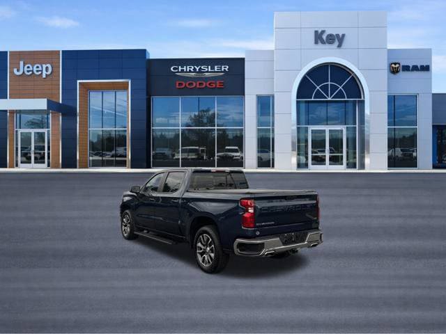 Used 2021 Chevrolet Silverado 1500 LT w/ All Star Edition Plus AWD/4WD image 3