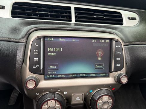 Used 2015 Chevrolet Camaro LT RWD image 27