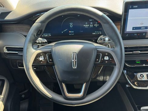 Used 2023 Lincoln Corsair Reserve w/ Equipment Group 201A image 18