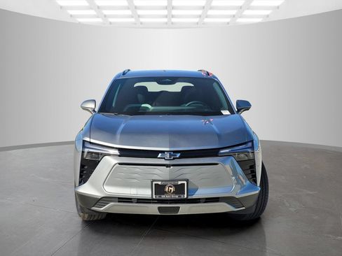 New 2026 Chevrolet Blazer EV LT FWD image 2