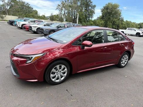 Certified 2026 Toyota Corolla LE FWD image 5