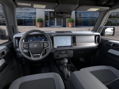 New 2026 Ford Bronco 2-Door AWD/4WD image 34