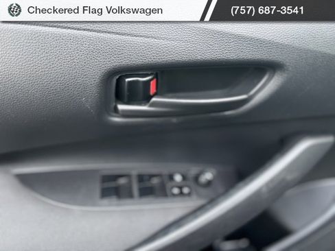 Used 2024 Toyota Corolla LE image 13