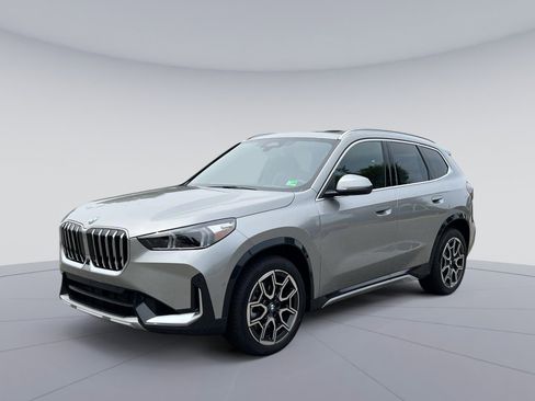 New 2025 BMW X1 xDrive28i w/ Technology Package image 1
