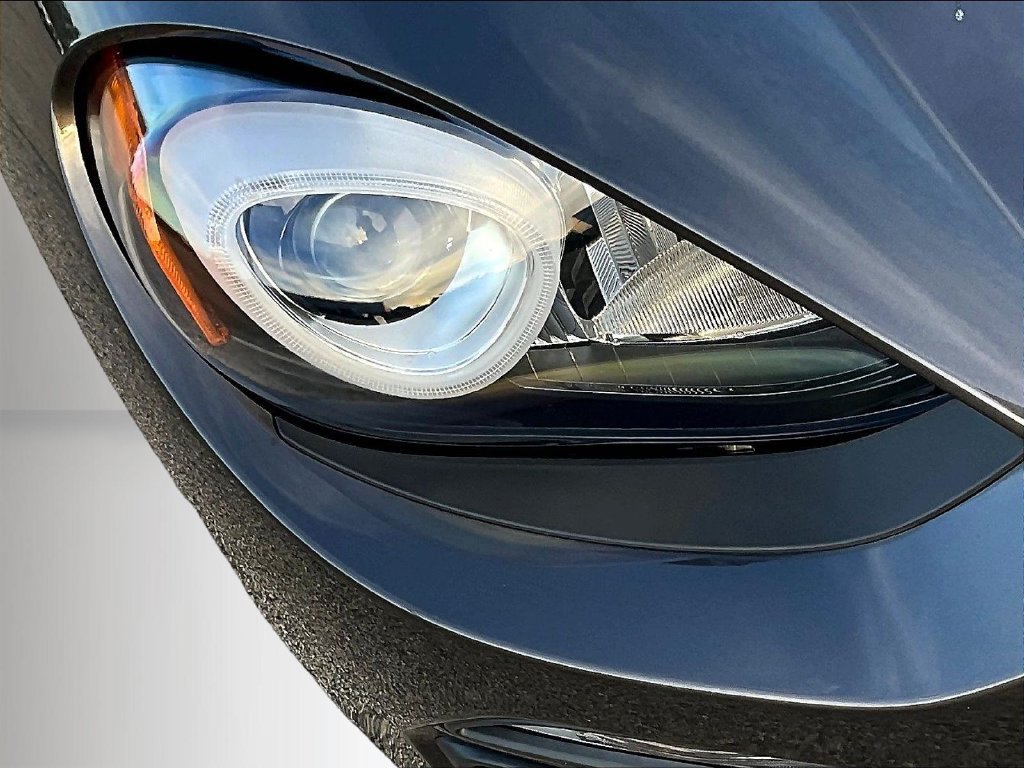 Used 2017 FIAT 124 Spider Classica RWD image 28