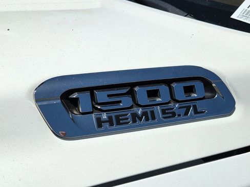 Used 2020 RAM 1500 Lone Star RWD image 11