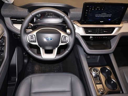 New 2026 Ford Explorer Active image 20