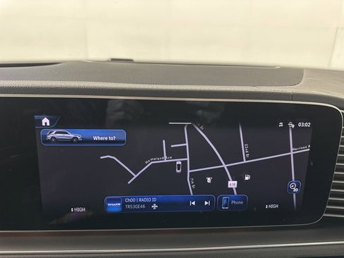 Used 2024 Mercedes-Benz GLE 350 4MATIC image 15