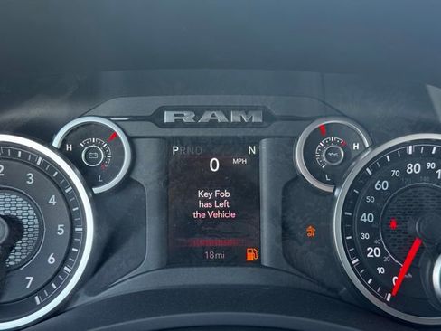 New 2026 RAM 2500 Tradesman AWD/4WD image 25