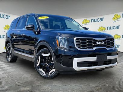 Used 2025 Kia Telluride S