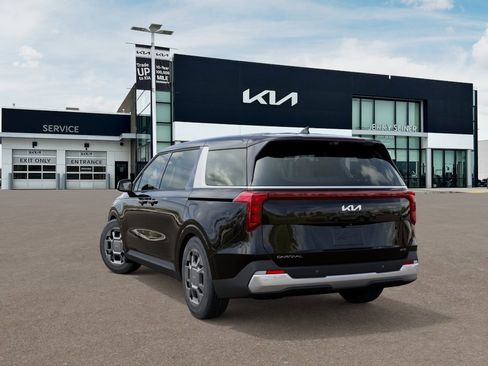 New 2026 Kia Carnival EX FWD image 5