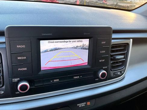 Used 2018 Kia Rio S image 25