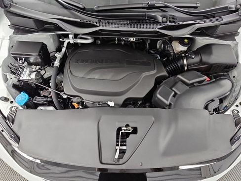 New 2026 Honda Odyssey Touring image 43